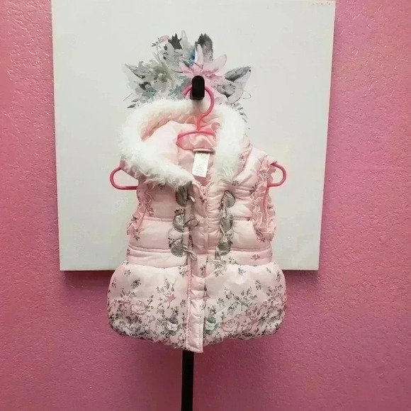 Little Lass Pink Puffer Vest - Picture 1 of 6